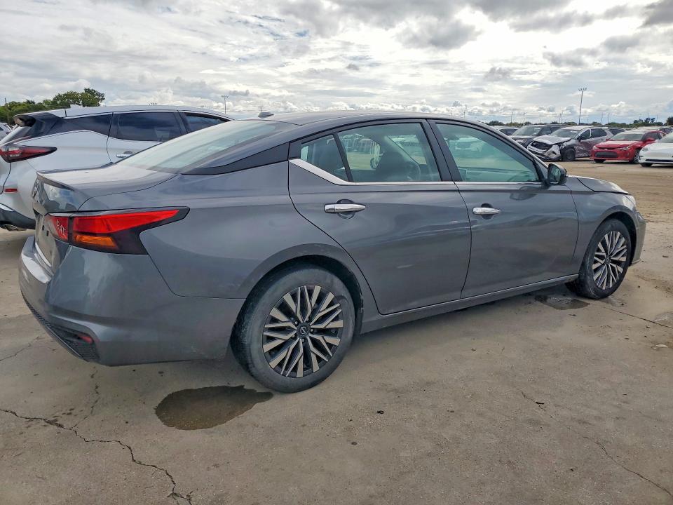 71460156 :رقم المزاد ، 1N4BL4DV1SN403817 vin ، 2025 Nissan Altima مزاد بيع