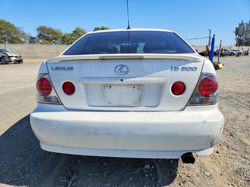 71521876 :رقم المزاد ، JTHBD192X40091922 vin ، 2004 Lexus Is مزاد بيع