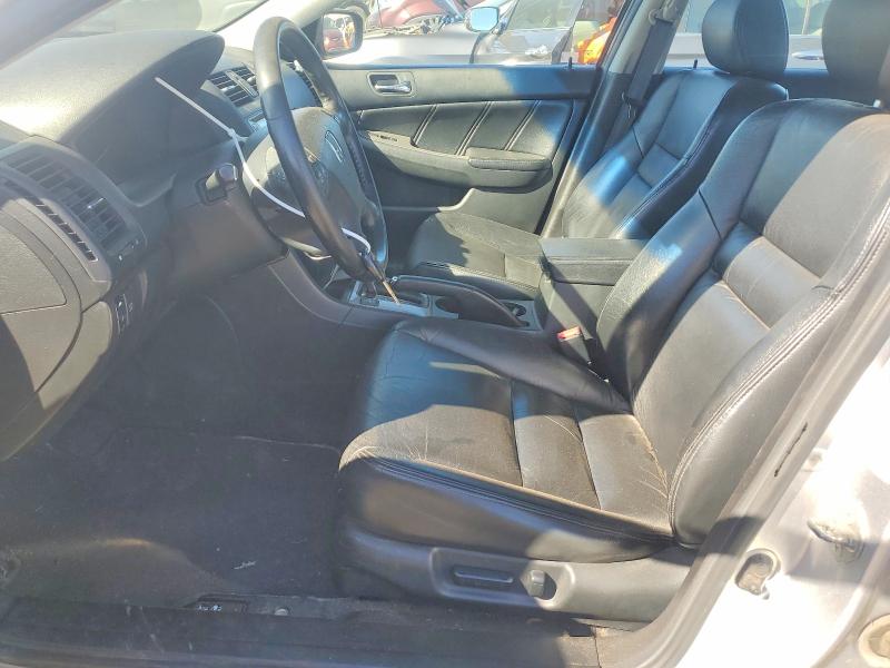 71727476 :رقم المزاد ، 1HGCM66567A800962 vin ، 2007 Honda Accord مزاد بيع