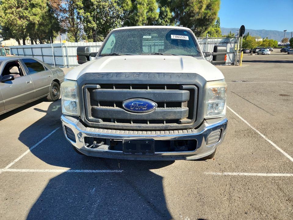2014 Ford F250 მანქანა იყიდება აუქციონზე, vin: 1FT7X2AT9EEA53823, აუქციონის ნომერი: 71865536