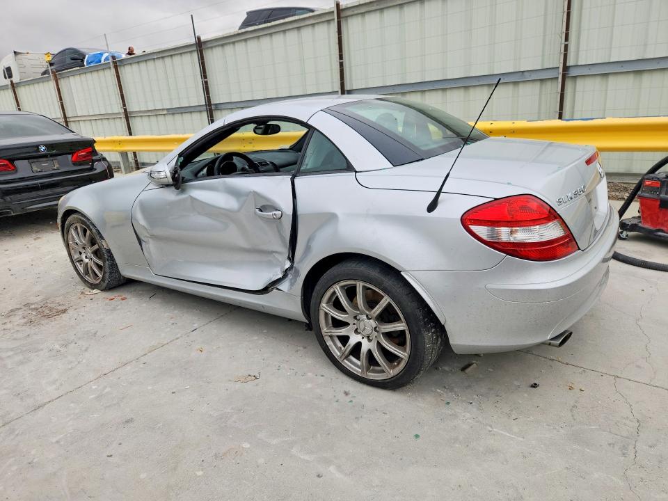 Aukcja sprzedaży 2006 Mercedes-benz Slk, vin: WDBWK56F16F112811, numer aukcji: 71075976