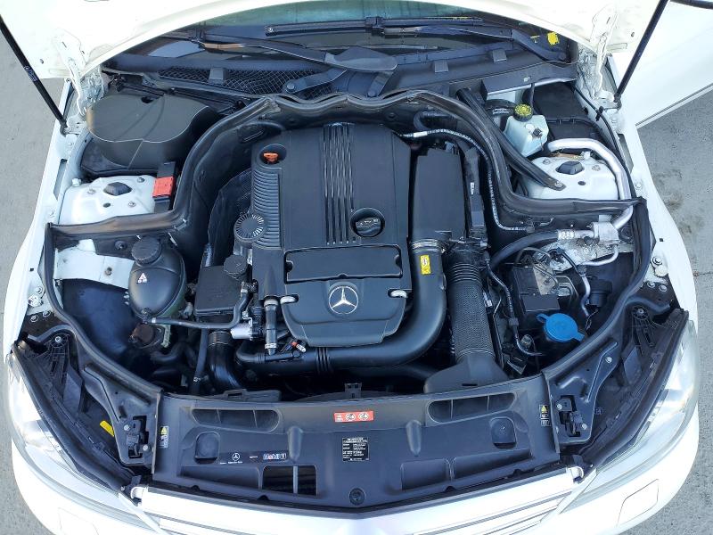 Продажа на аукционе авто 2012 Mercedes-benz C, vin: WDDGF4HB9CR192275, номер лота: 72783846