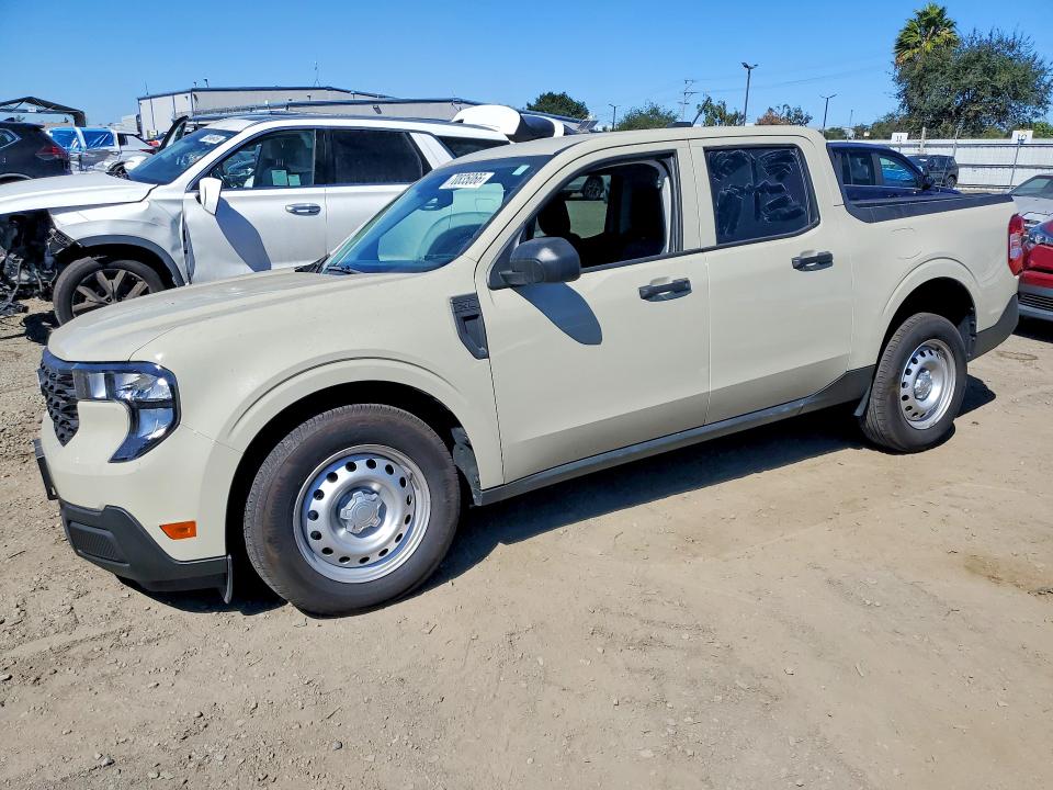 Продаж на аукціоні авто 2025 Ford Maverick, vin: 3FTTW8A34SRA83163, номер лоту: 70835066