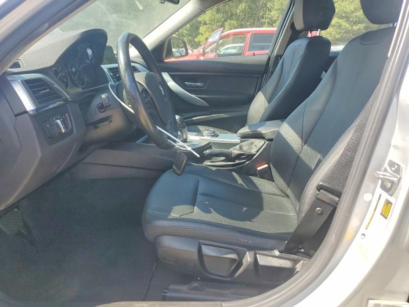 70930626 :رقم المزاد ، WBA8E1G58GNT35450 vin ، 2016 Bmw 320 مزاد بيع
