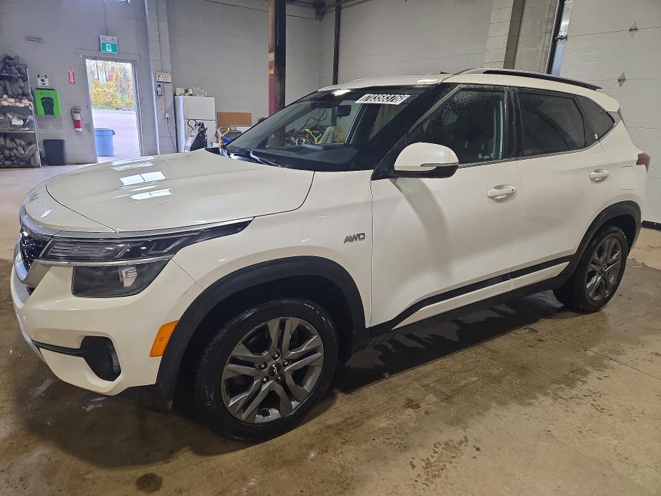 Продажа на аукционе авто 2022 Kia Seltos, vin: KNDEUCAA2N7300768, номер лота: 70358376