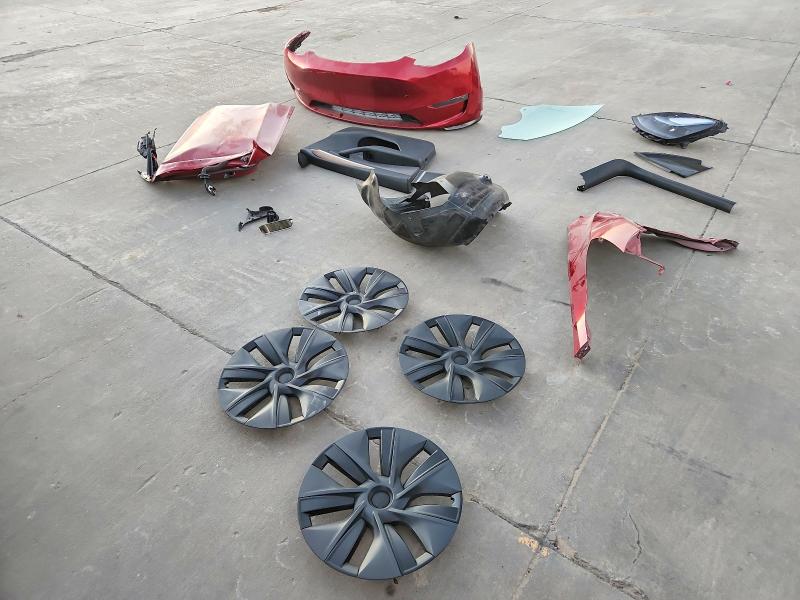 Продажа на аукционе авто 2025 Tesla Model Y, vin: 7SAYGDEE4SA369460, номер лота: 70562366