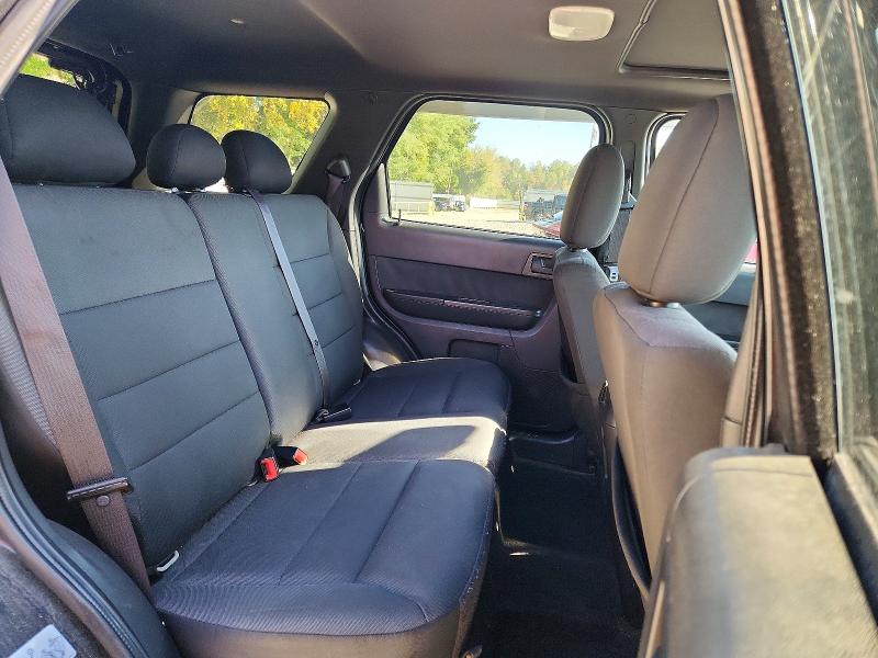 71525896 :رقم المزاد ، 1FMCU9DGXAKC24939 vin ، 2010 Ford Escape مزاد بيع