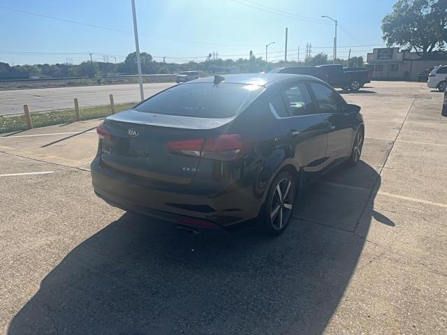 2017 Kia Forte მანქანა იყიდება აუქციონზე, vin: 3KPFL4A86HE086897, აუქციონის ნომერი: 72234166
