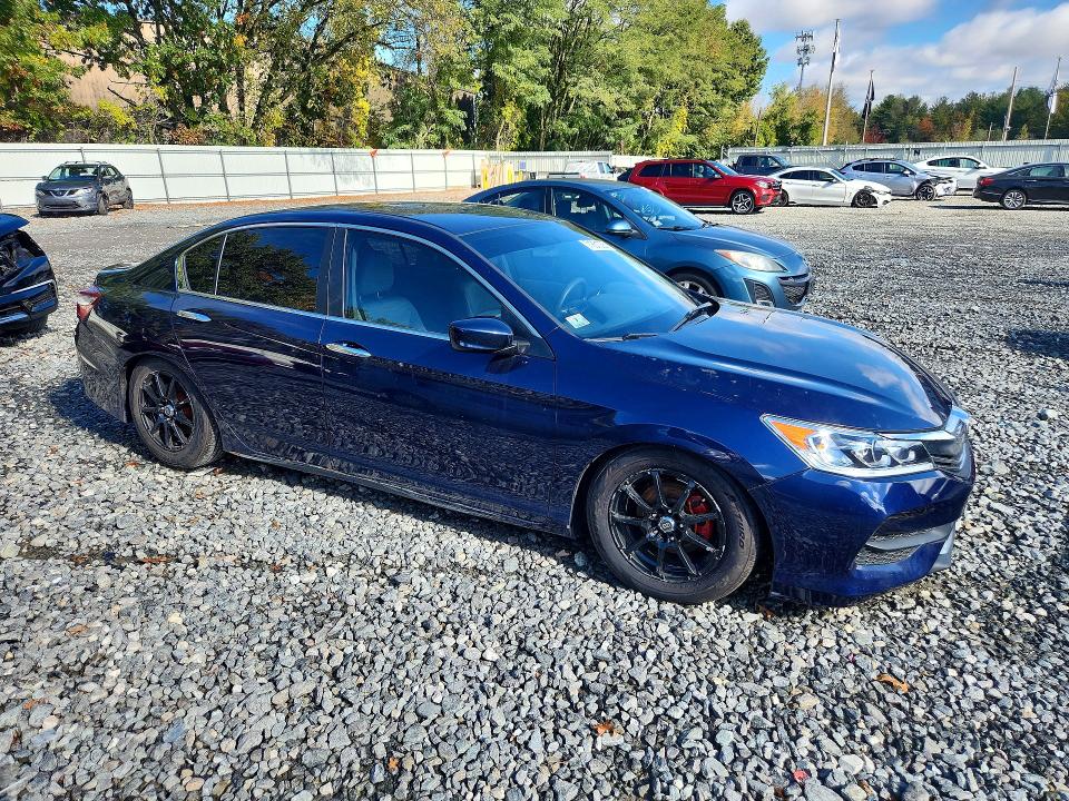 71831036 :رقم المزاد ، 1HGCR2F34GA126917 vin ، 2016 Honda Accord مزاد بيع
