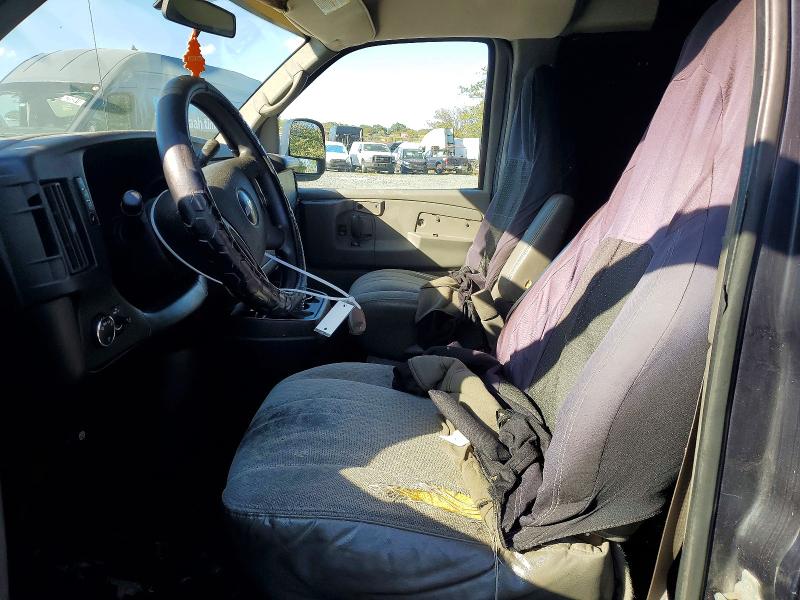 72186926 :رقم المزاد ، 1GCGG25C581145484 vin ، 2008 Chevrolet Express G2500 مزاد بيع