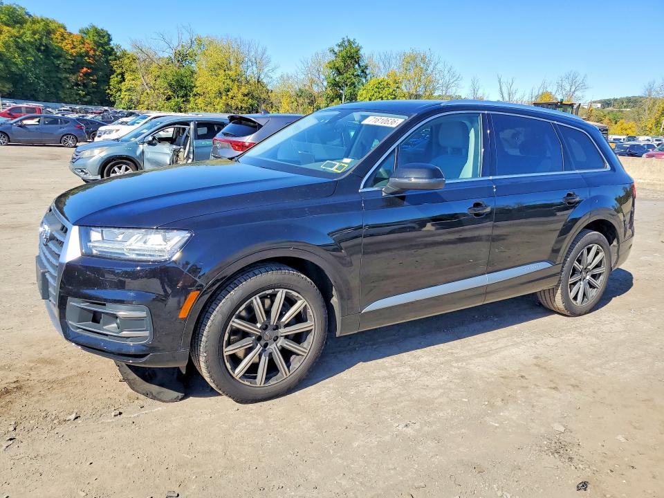 2018 Audi Q7 მანქანა იყიდება აუქციონზე, vin: WA1LAAF70JD005711, აუქციონის ნომერი: 71810636