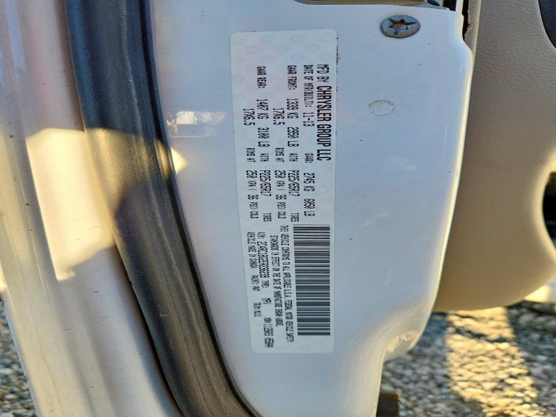 71932156 :رقم المزاد ، 2C4RC1BG2ER236239 vin ، 2014 Chrysler Town & Country مزاد بيع