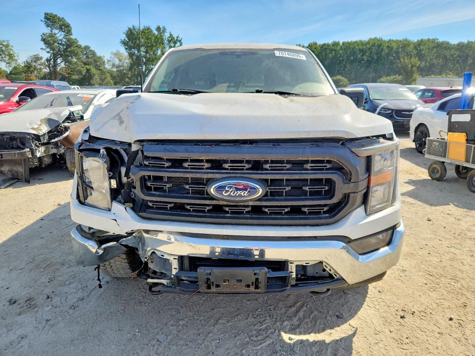 70740896 :رقم المزاد ، 1FTEW1EP3PFA57574 vin ، 2023 Ford F150 مزاد بيع
