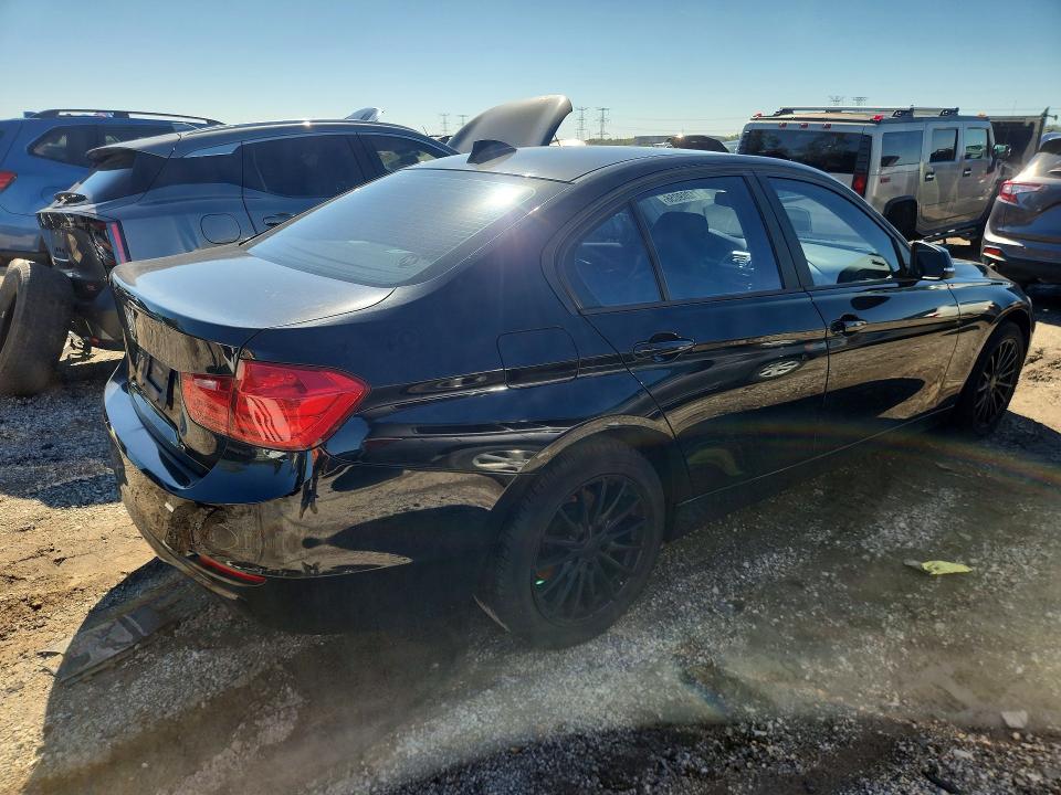 2015 Bmw 320 მანქანა იყიდება აუქციონზე, vin: WBA3B1C55FK139944, აუქციონის ნომერი: 71209056