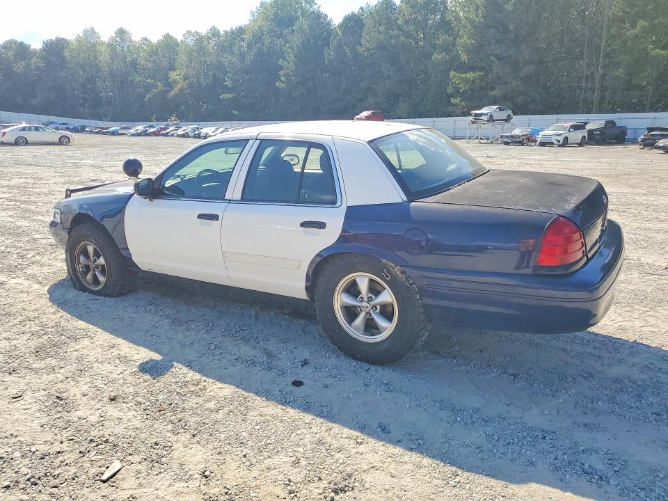 71374326 :رقم المزاد ، 2FABP7BV9AX144192 vin ، 2010 Ford Crown Victoria مزاد بيع