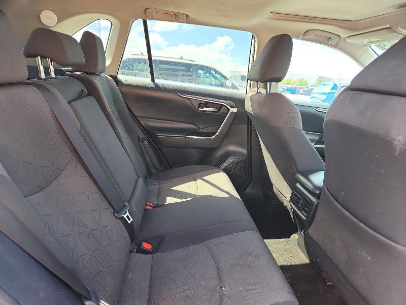2020 Toyota Rav4 მანქანა იყიდება აუქციონზე, vin: 2T3W1RFV6LW063134, აუქციონის ნომერი: 72875656