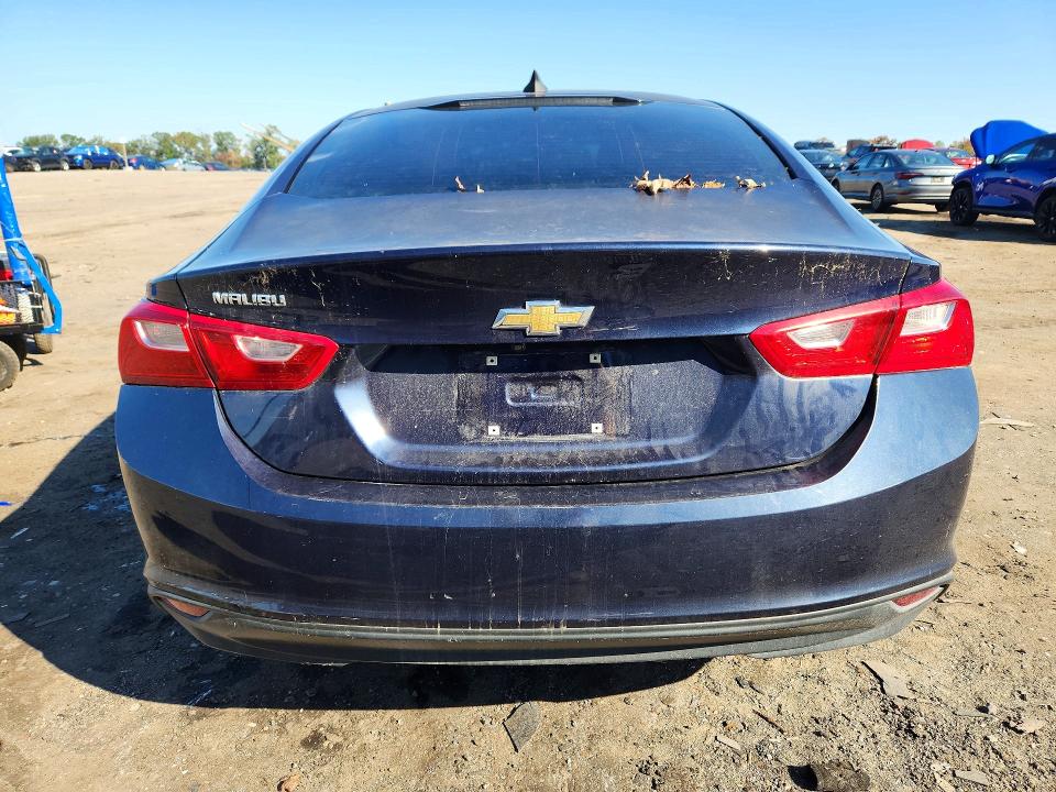 72438246 :رقم المزاد ، 1G1ZB5ST6HF191902 vin ، 2017 Chevrolet Malibu مزاد بيع