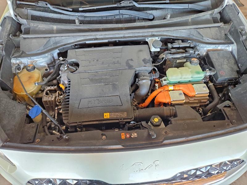 71426996 :رقم المزاد ، KNDCB3LC3L5413178 vin ، 2020 Kia Niro مزاد بيع