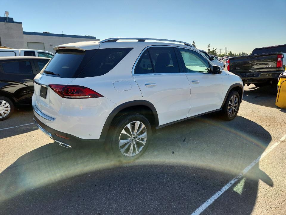 Продажа на аукционе авто 2021 Mercedes-benz Gle, vin: 4JGFB4JBXMA392525, номер лота: 71394026