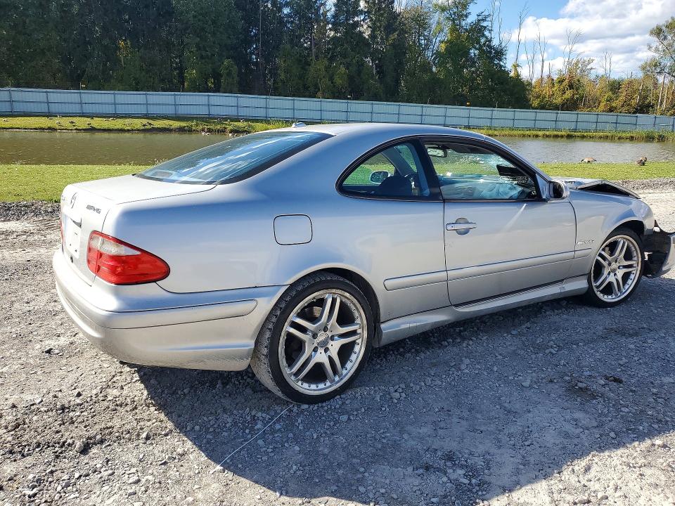 2000 Mercedes-benz Clk მანქანა იყიდება აუქციონზე, vin: WDBLJ70G6YF136270, აუქციონის ნომერი: 71483476