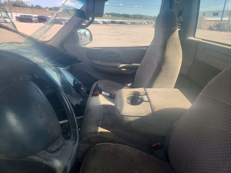 69461806 :رقم المزاد ، 1FTRF18LXYNB94593 vin ، 2000 Ford F150 مزاد بيع