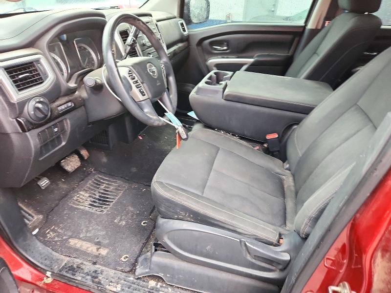 72631446 :رقم المزاد ، 1N6AA1EJ9JN526542 vin ، 2018 Nissan Titan مزاد بيع