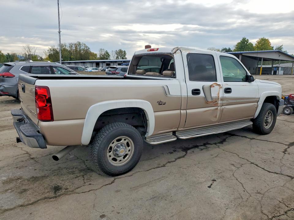 71269026 :رقم المزاد ، 1GCHK23UX3F216267 vin ، 2003 Chevrolet Silverado مزاد بيع