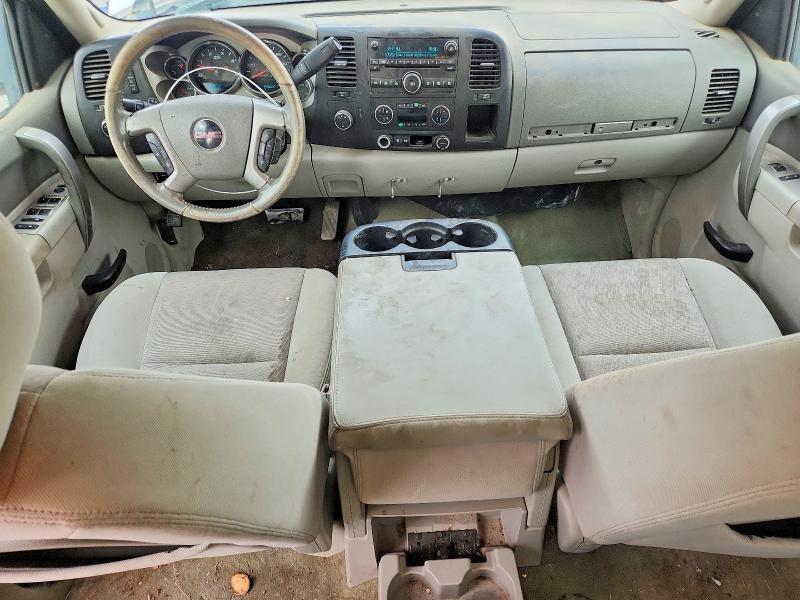 69973546 :رقم المزاد ، 1GT423C8XBF108415 vin ، 2011 Gmc Sierra مزاد بيع