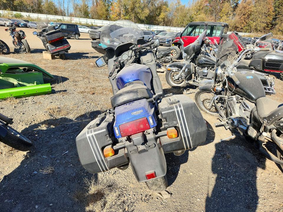 2001 Kawasaki Zg1000 მანქანა იყიდება აუქციონზე, vin: JKAZGCA111B515455, აუქციონის ნომერი: 71940896
