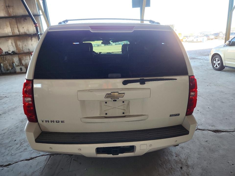 71324846 :رقم المزاد ، 1GNFK13068R267731 vin ، 2008 Chevrolet Tahoe مزاد بيع