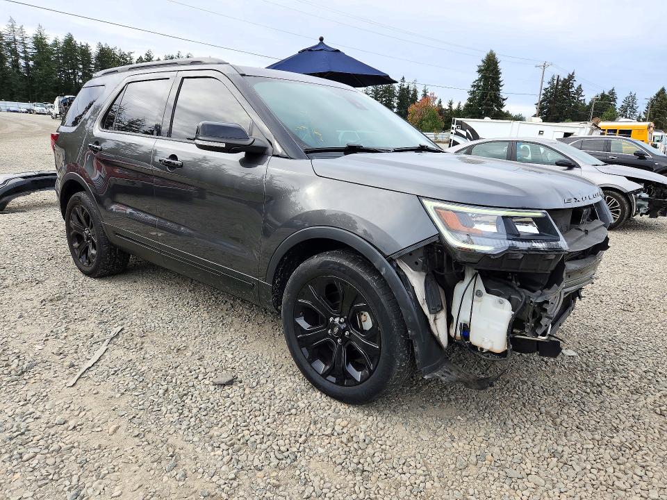 72961606 :رقم المزاد ، 1FM5K8GT2KGA52637 vin ، 2019 Ford Explorer مزاد بيع