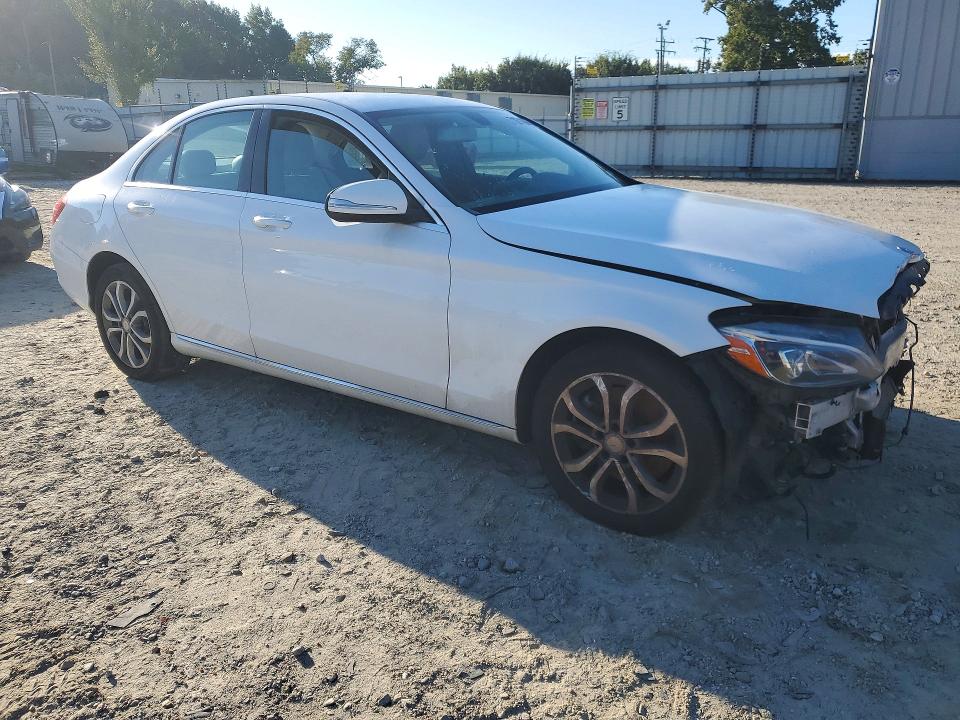 2015 Mercedes-benz C მანქანა იყიდება აუქციონზე, vin: 55SWF4KB6FU014153, აუქციონის ნომერი: 71871986