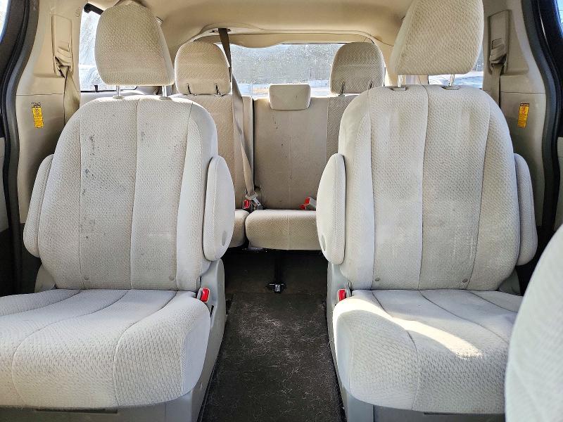 Продажа на аукционе авто 2014 Toyota Sienna, vin: 5TDJK3DC8ES088918, номер лота: 71234086
