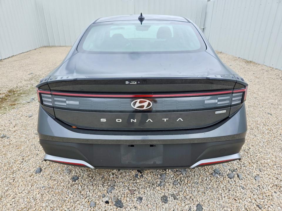 71363136 :رقم المزاد ، KMHL24JJ6TA145995 vin ، 2026 Hyundai Sonata Hybrid مزاد بيع