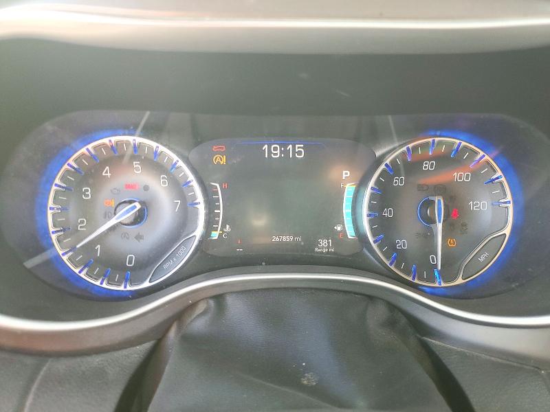 69349666 :رقم المزاد ، 2C4RC1BGXNR111358 vin ، 2022 Chrysler Pacifica مزاد بيع