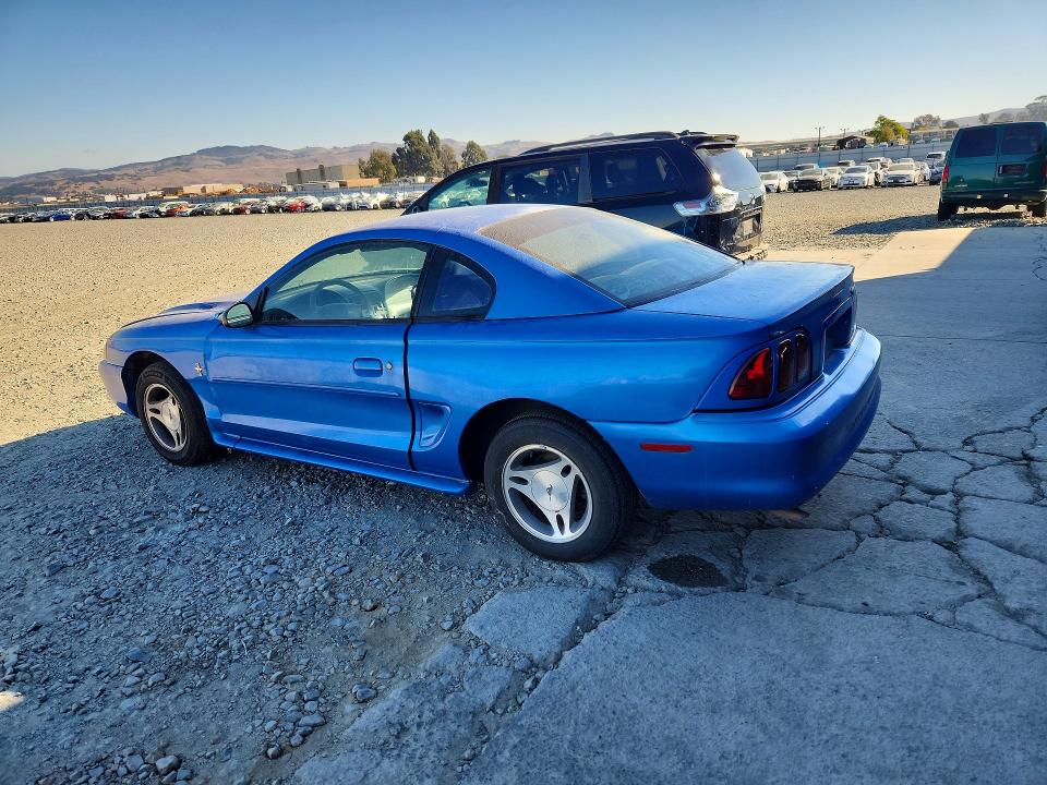 71889576 :رقم المزاد ، 1FAFP4049WF166609 vin ، 1998 Ford Mustang مزاد بيع