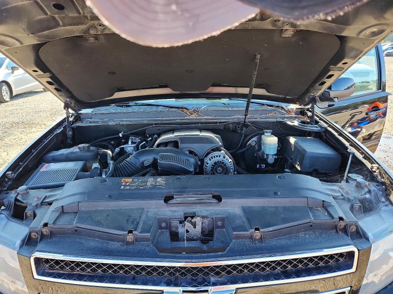 2012 Chevrolet Suburban მანქანა იყიდება აუქციონზე, vin: 1GNSKJE73CR132708, აუქციონის ნომერი: 71020516