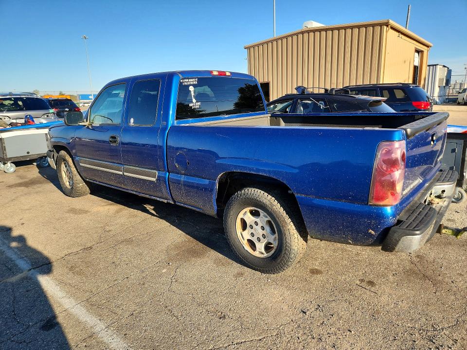 72572576 :رقم المزاد ، 2GCEC19T531166054 vin ، 2003 Chevrolet Silverado مزاد بيع