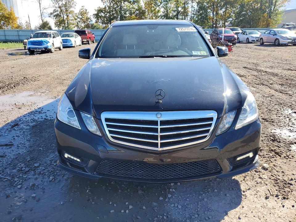 Продажа на аукционе авто 2011 Mercedes-benz E, vin: WDDHF8HB0BA365691, номер лота: 72573316