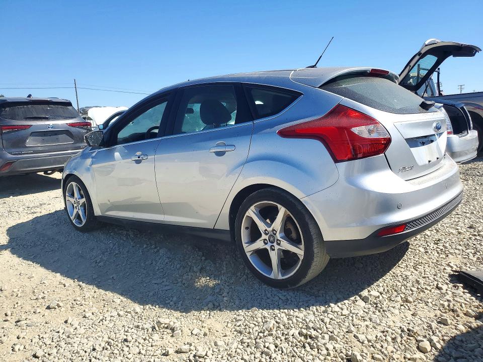 2013 Ford Focus მანქანა იყიდება აუქციონზე, vin: 1FADP3N2XDL370343, აუქციონის ნომერი: 72204176
