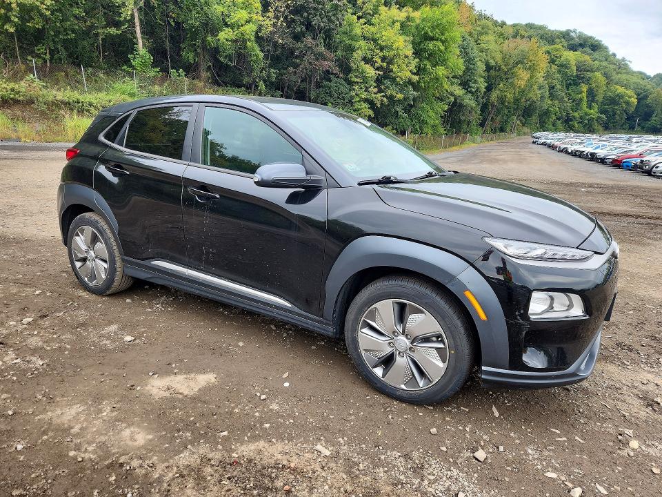 71080736 :رقم المزاد ، KM8K23AG6MU132965 vin ، 2021 Hyundai Kona مزاد بيع