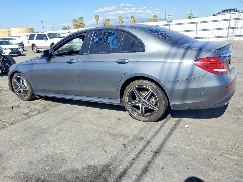 71377936 :رقم المزاد ، WDDZF8DBXLA722662 vin ، 2020 Mercedes-benz E مزاد بيع