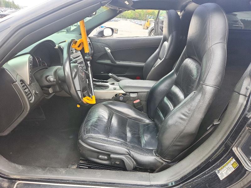 73366586 :رقم المزاد ، 1G1YY24U955130589 vin ، 2005 Chevrolet Corvette مزاد بيع