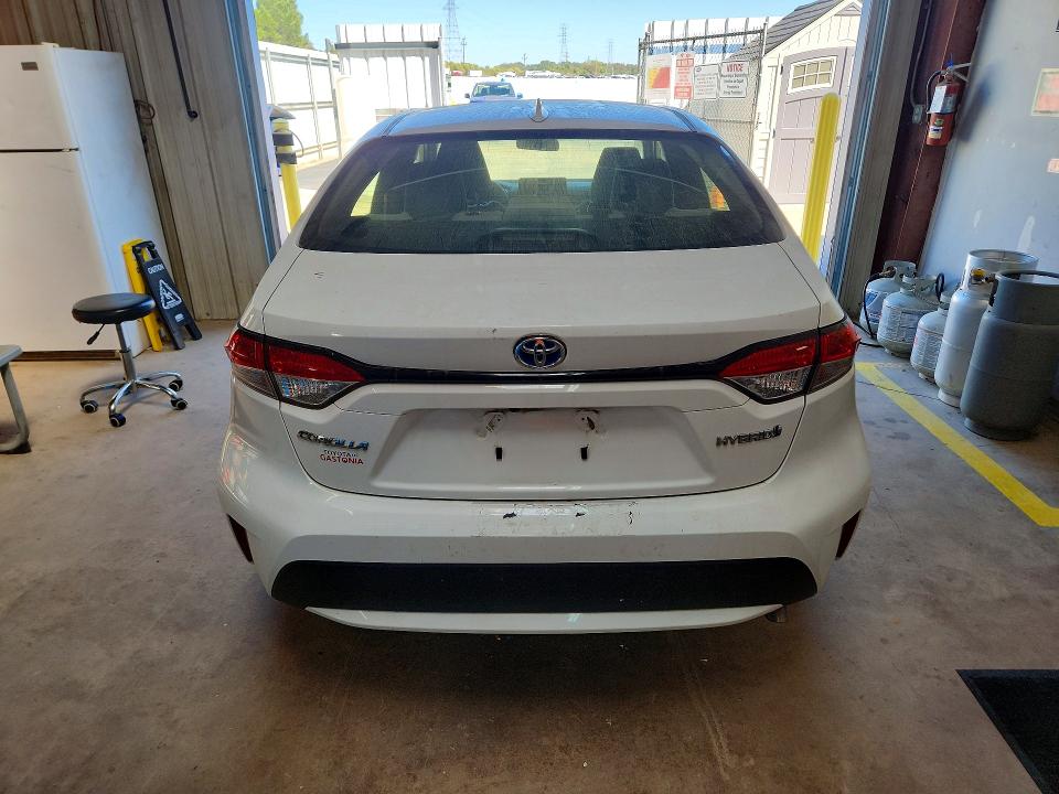 Продажа на аукционе авто 2022 Toyota Corolla, vin: JTDEAMDE2N3003147, номер лота: 70830406