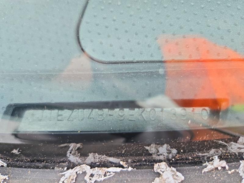 2014 Toyota Fj Cruiser მანქანა იყიდება აუქციონზე, vin: JTEZU4BF9EK013910, აუქციონის ნომერი: 71498446