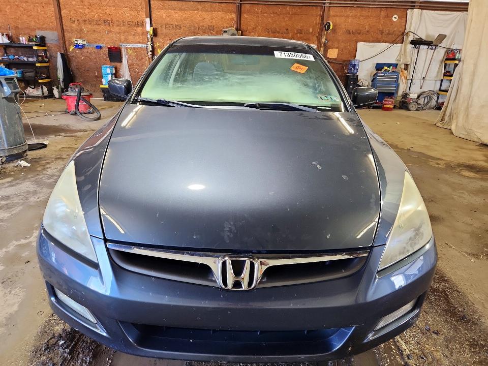 Продажа на аукционе авто 2006 Honda Accord, vin: 1HGCM56736A154550, номер лота: 71380566