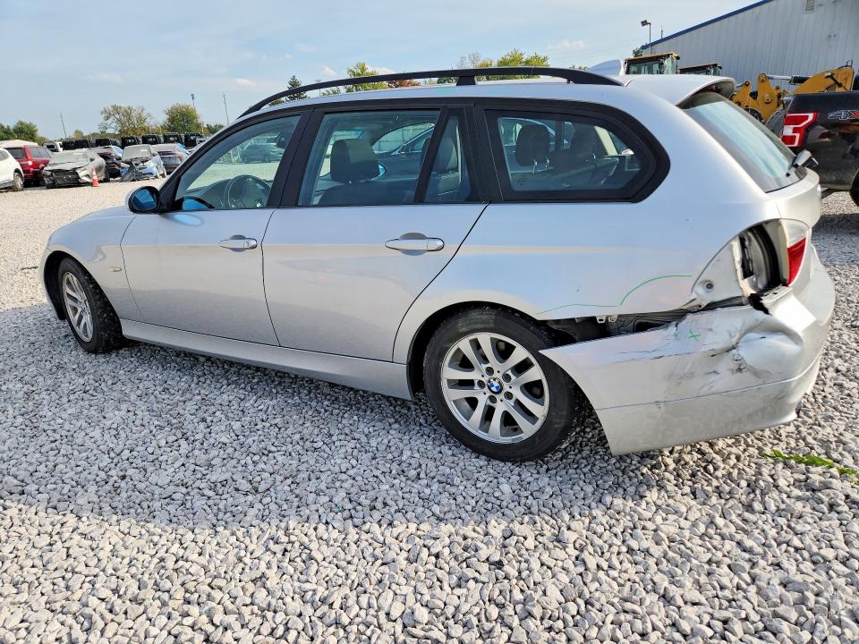 2006 Bmw 325 მანქანა იყიდება აუქციონზე, vin: WBAVT13596KW23119, აუქციონის ნომერი: 70921596