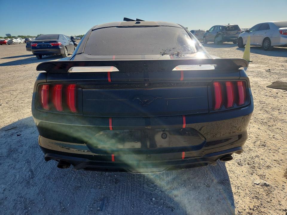 Продажа на аукционе авто 2020 Ford Mustang, vin: 1FA6P8TH7L5130134, номер лота: 72139276