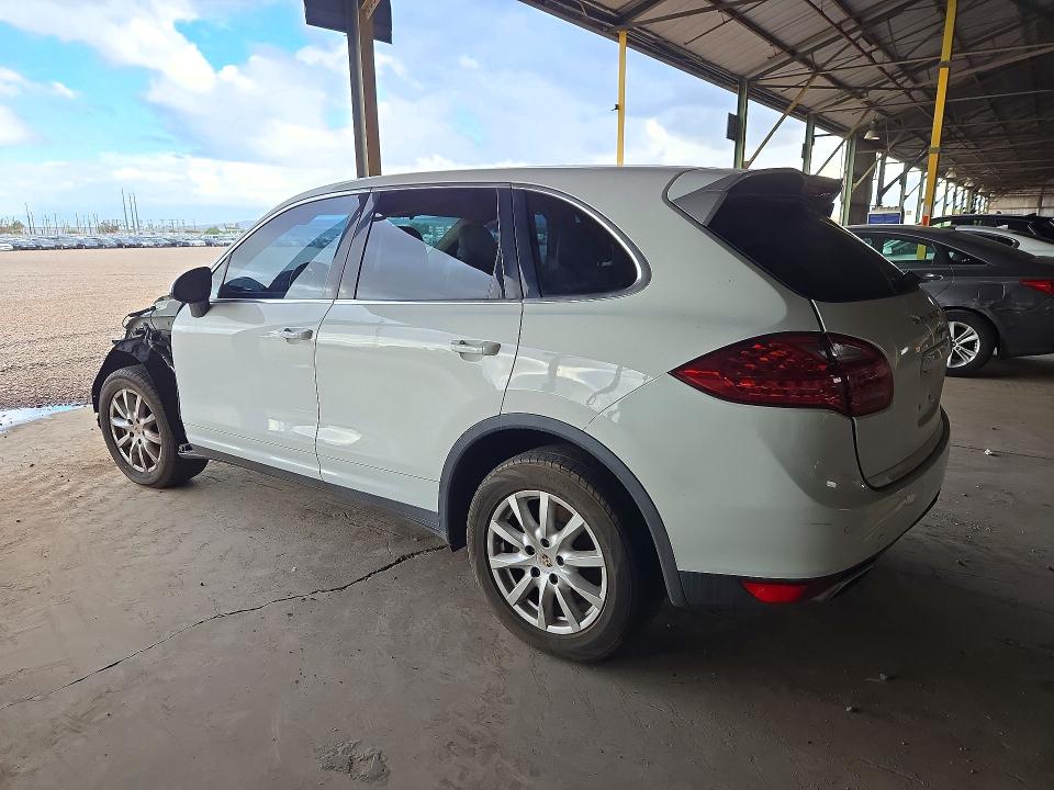 2012 Porsche Cayenne მანქანა იყიდება აუქციონზე, vin: WP1AA2A27CLA06408, აუქციონის ნომერი: 72639436