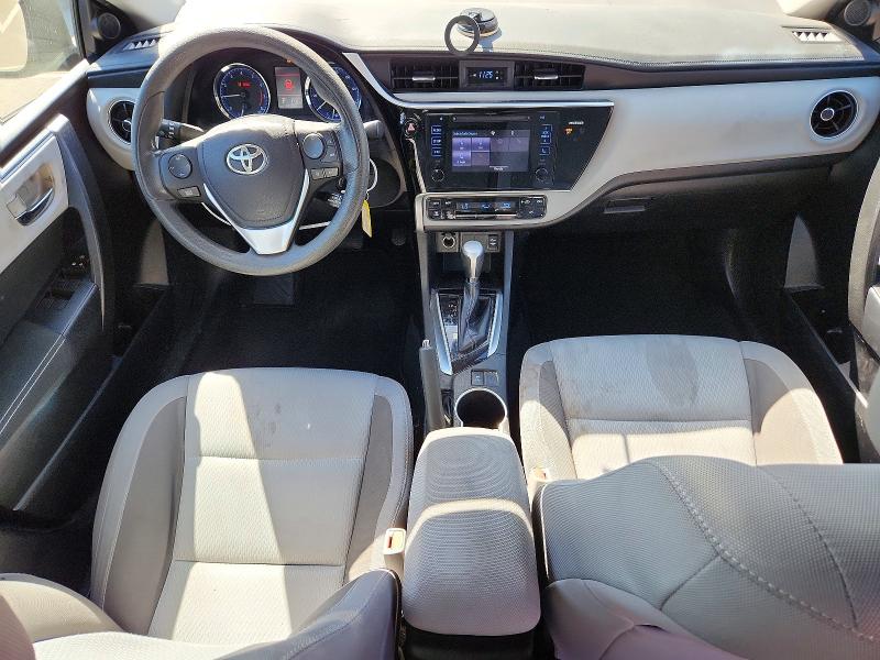 71210126 :رقم المزاد ، 5YFBURHE8HP733240 vin ، 2017 Toyota Corolla مزاد بيع
